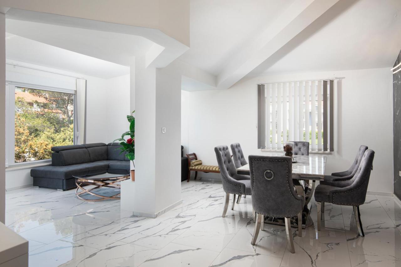 Pjescana Uvala Sea View Apartment Luaran gambar
