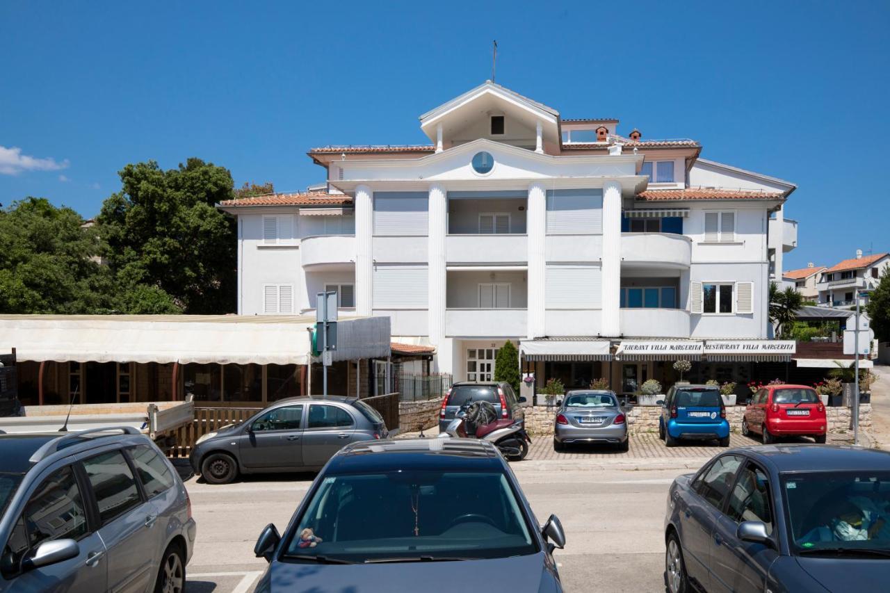 Pjescana Uvala Sea View Apartment Luaran gambar
